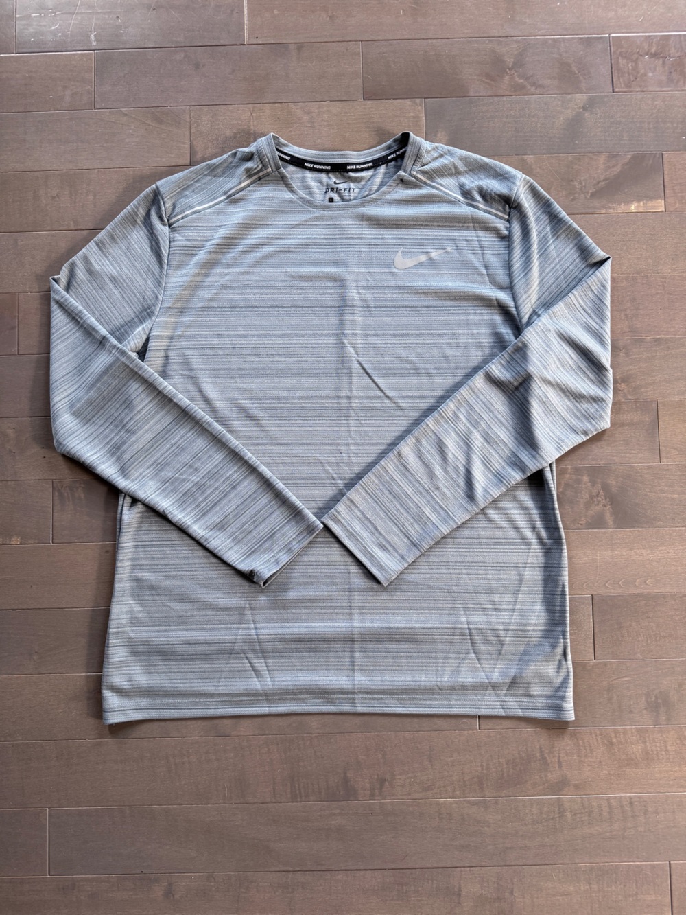 Nike Dri Fit Light Gray Heather Long Sleeve Running Top